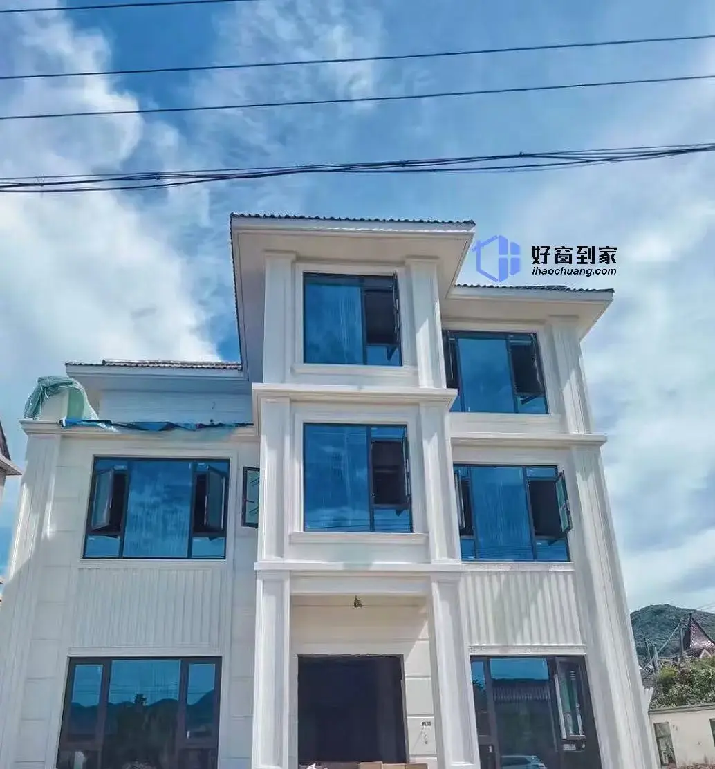 三层自建房全屋系统窗外立面效果