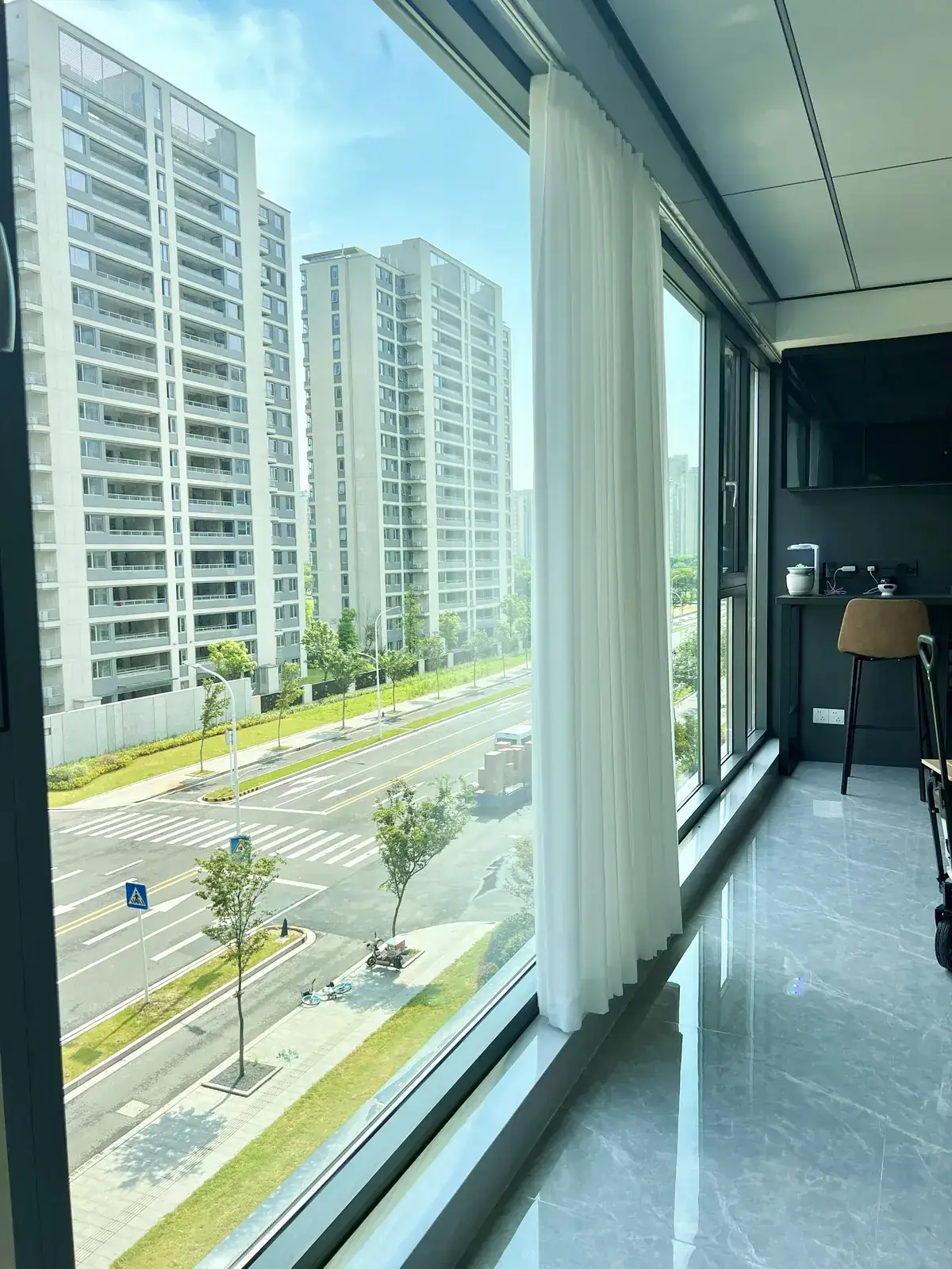 苏州相城锦绣雅著阳台系统窗封窗实景图1