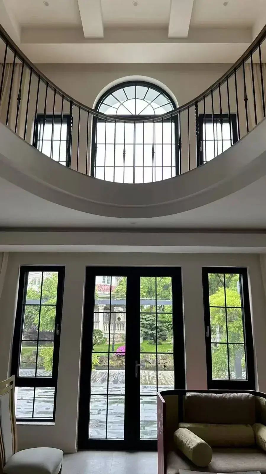 苏州吴中苏州自建房阳台系统窗封窗实景图6