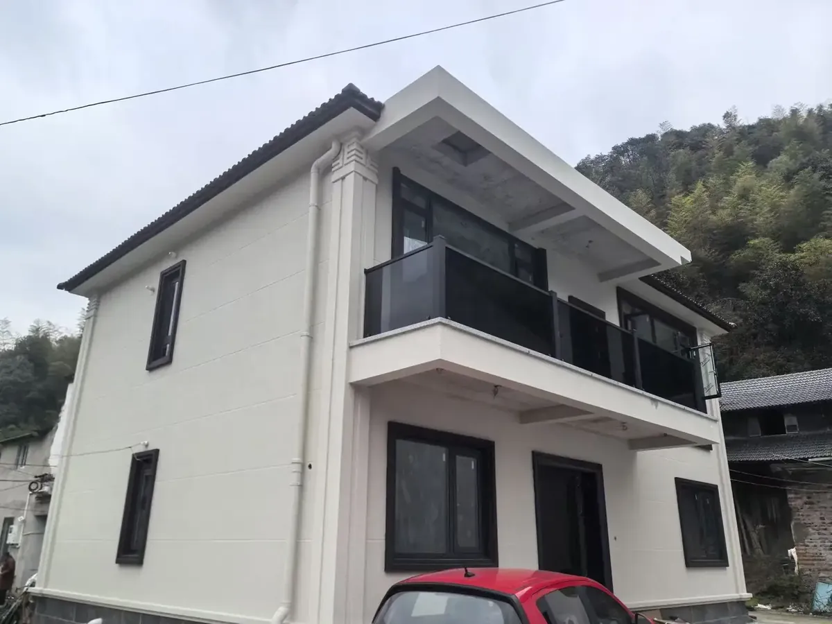 诸暨自建房 1门窗定制实景