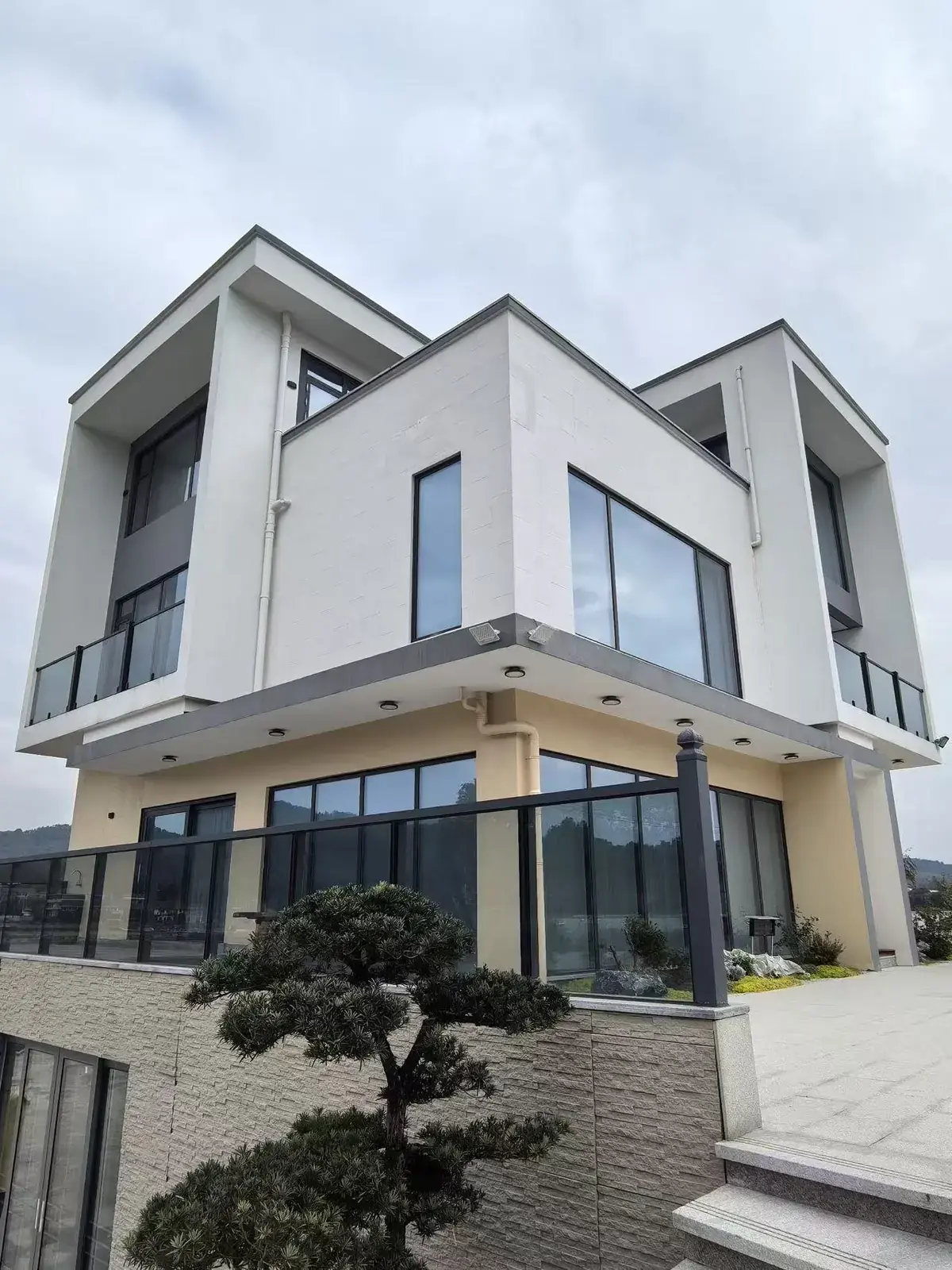 诸暨自建房 4门窗定制实景